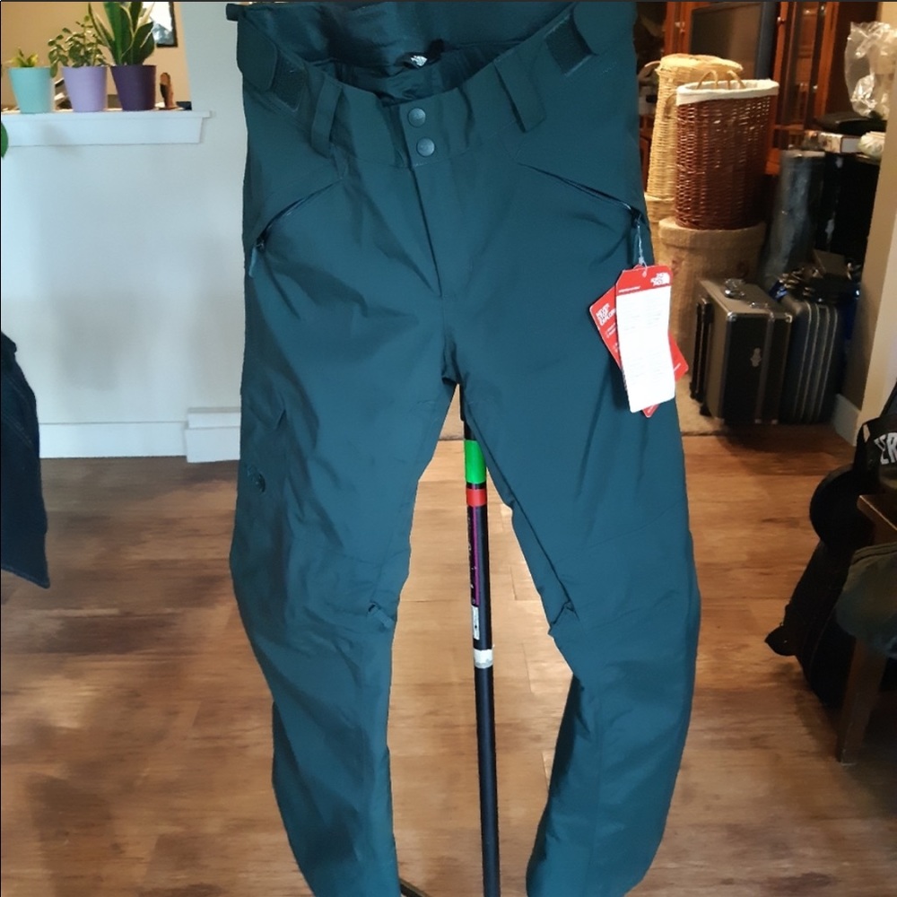 North face snow pants